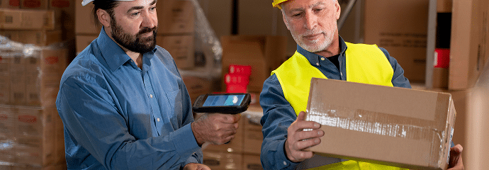 male-employees-warehouse